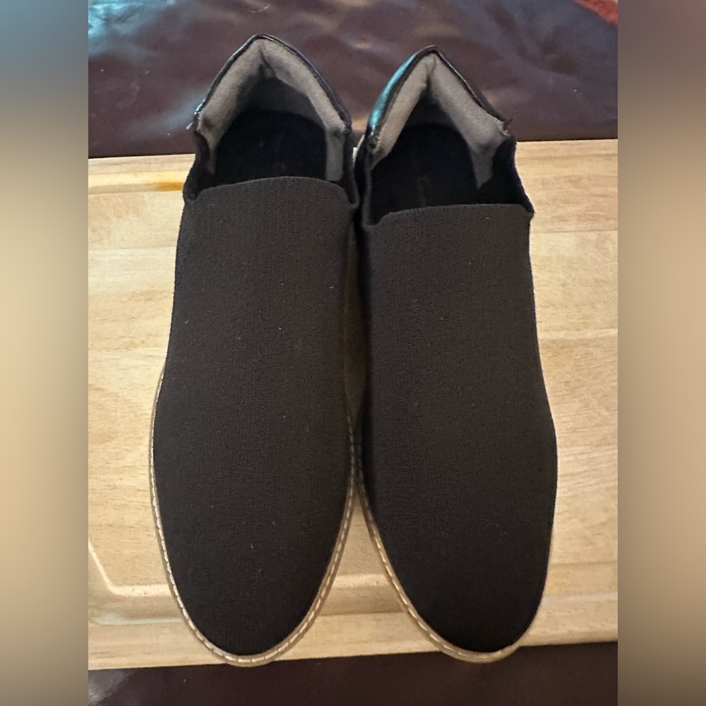 “Me Too”Classic Black Women's Slip-On Loafers
